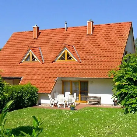 Haus Waldblick 9 度假居 青斯特